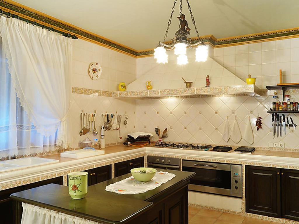 With Private Pool,near The , Bbq, Wifi Villaer *