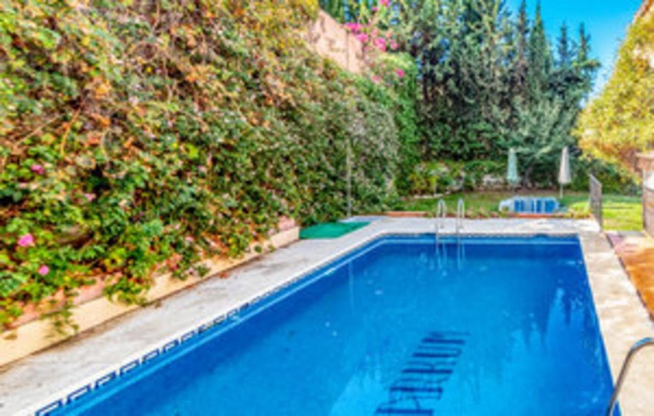 With Private Pool,near The , Bbq, Wifi Villaer *